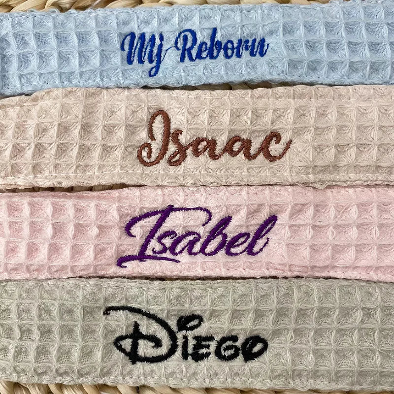 Custom Name Pacifier Clip Holder Personalized Fabric Pacifier Clip with Wooden Clip Hand Embroiered Name Baby Shower Gift