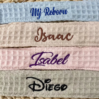 Custom Name Pacifier Clip Holder Personalized Fabric Pacifier Clip with Wooden Clip Hand Embroiered Name Baby Shower Gift